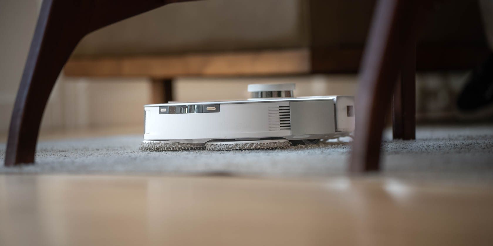 Ecovacs T20 Omni Robot Vacuum: Auto-Lifting Mop Pads Make This the