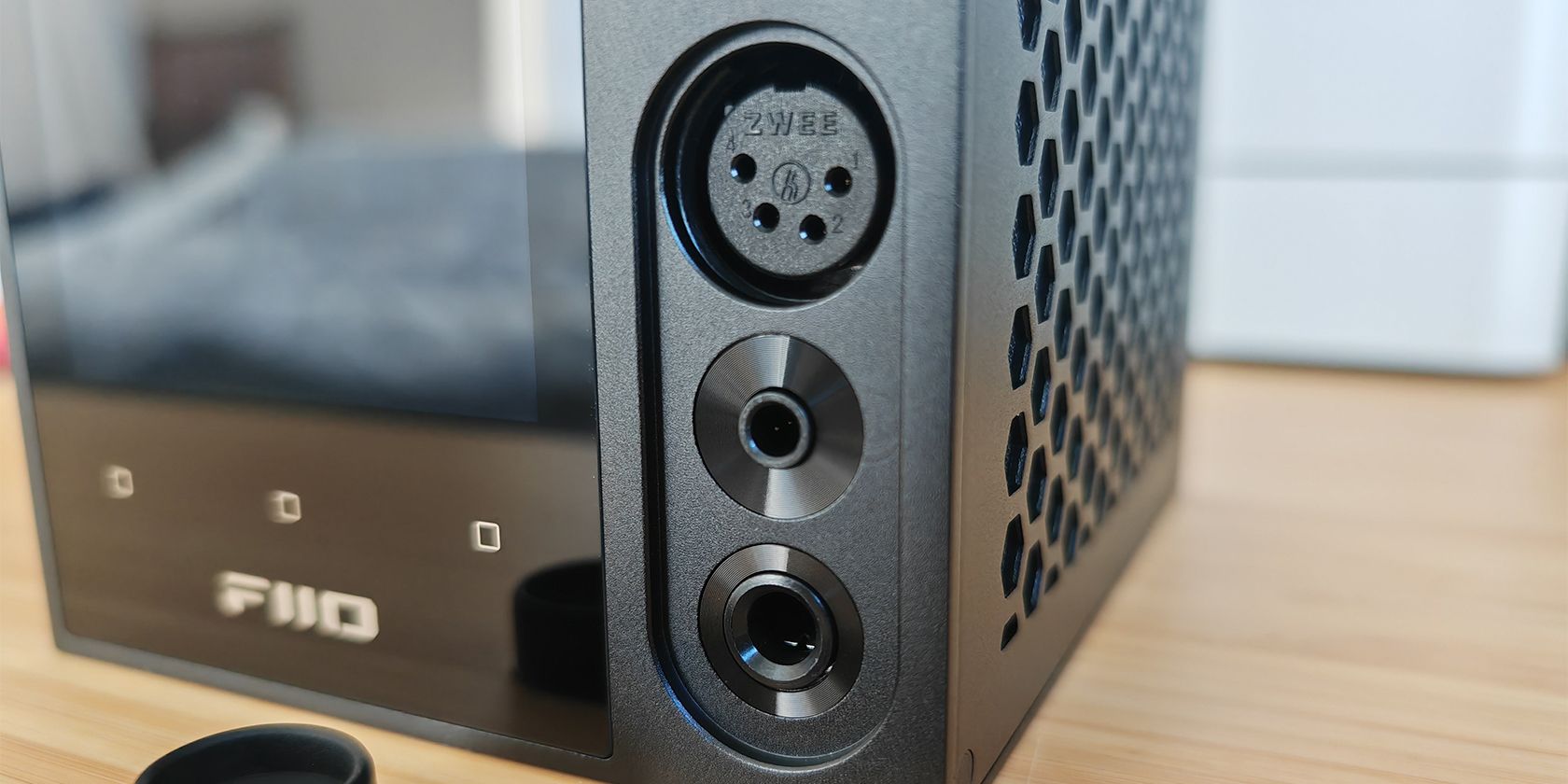 FiiO R7 Desktop Streaming Player: The Device That Does It All