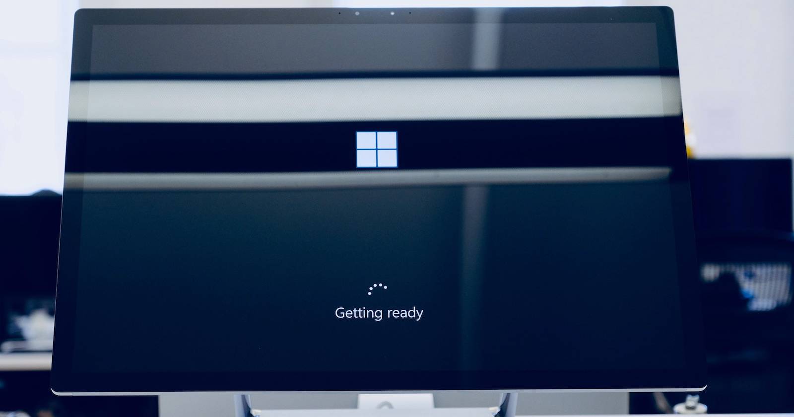 Windows Loading Bar Boot How to Fix GRUB Not Showing in a Dual-Boot Setup
