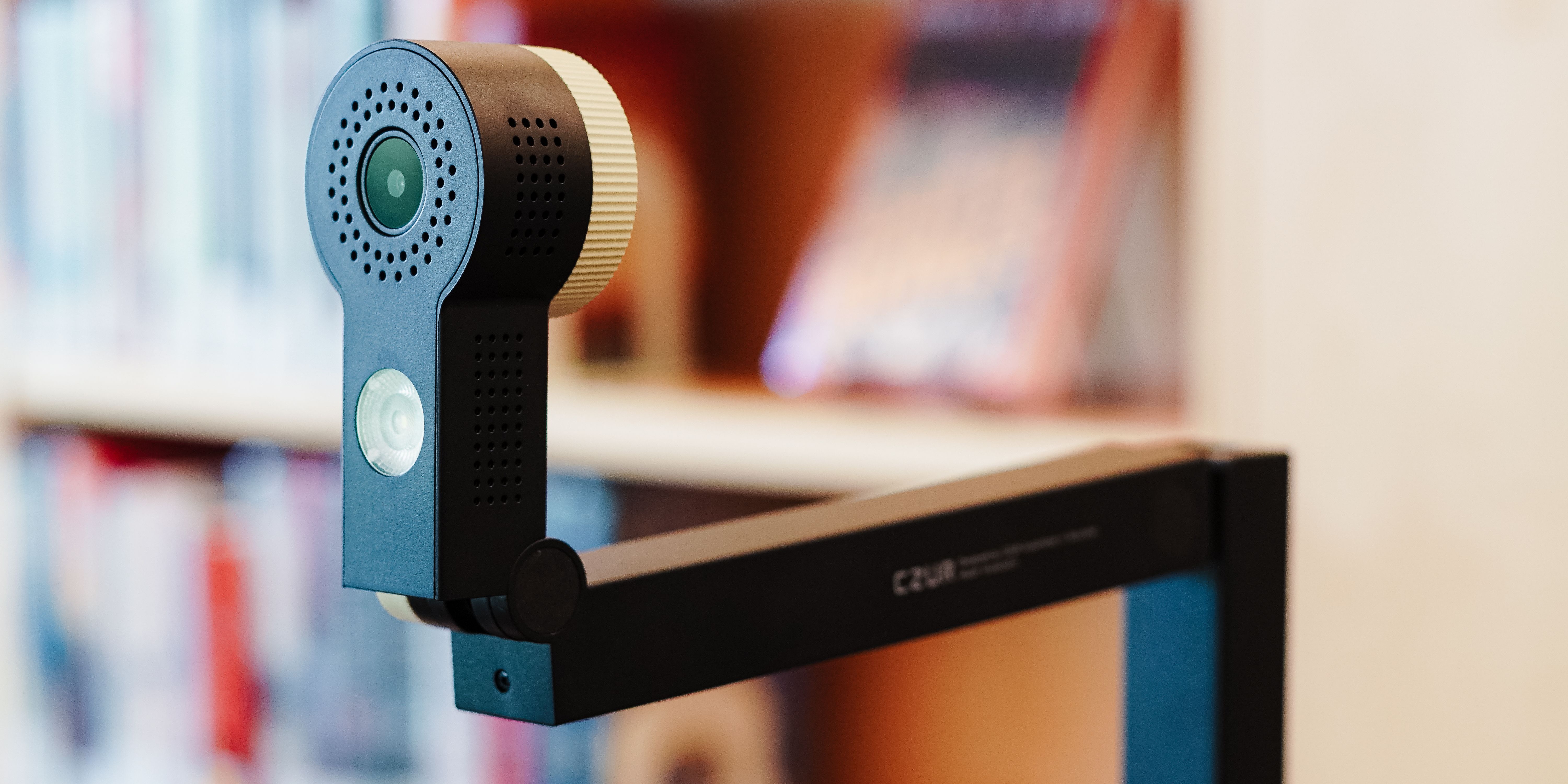 CZUR Fancy S Pro: A Versatile Device for Scanning, Teaching, and
