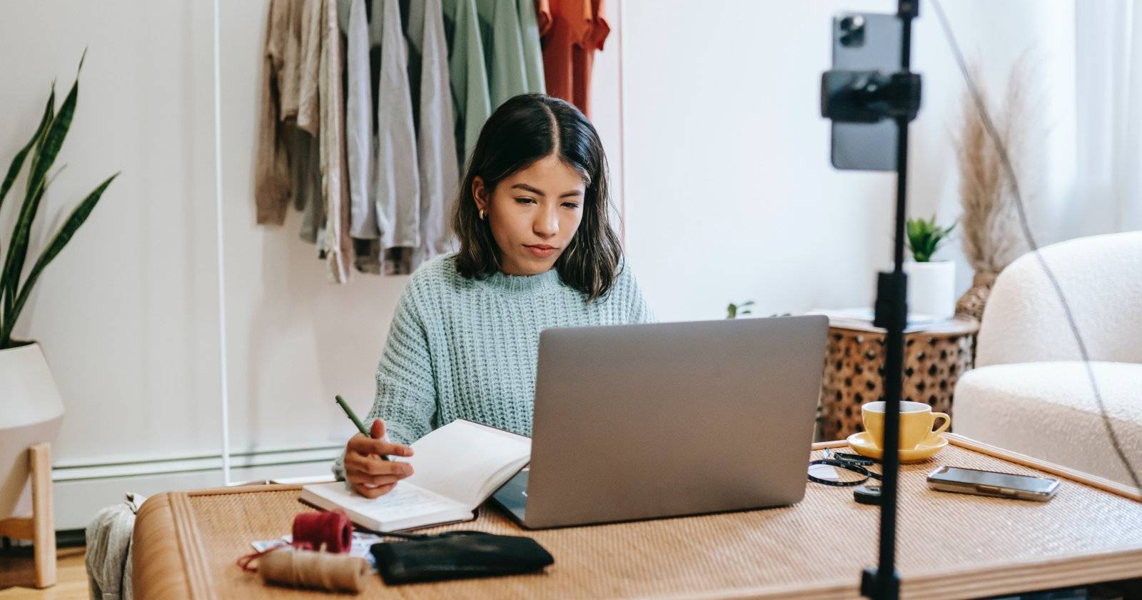 How to Write a Script for an Engaging YouTube Video