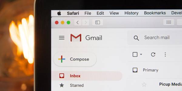 opening gmail on a laptop