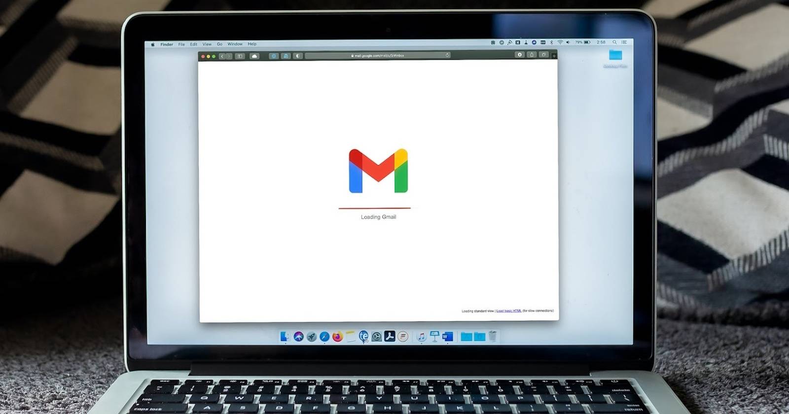 The 5 Best AI Extensions for Gmail