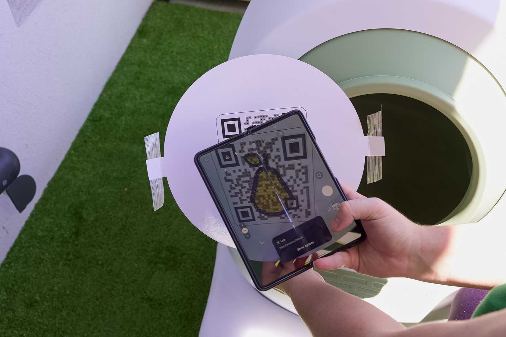 Here’s How I Check if a QR Code Is Safe to Scan