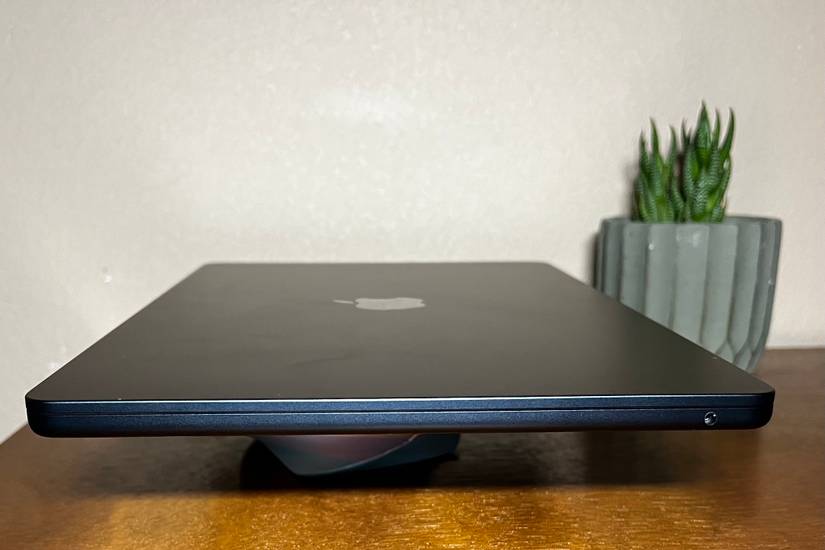 Apple MacBook Air M2 15-Inch Review: The Perfect Combination of Apple MacBook Air M2 15-Inch Review: The Perfect Combination of
