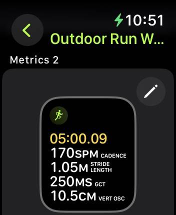 Apple Watch running metrics display screenshot