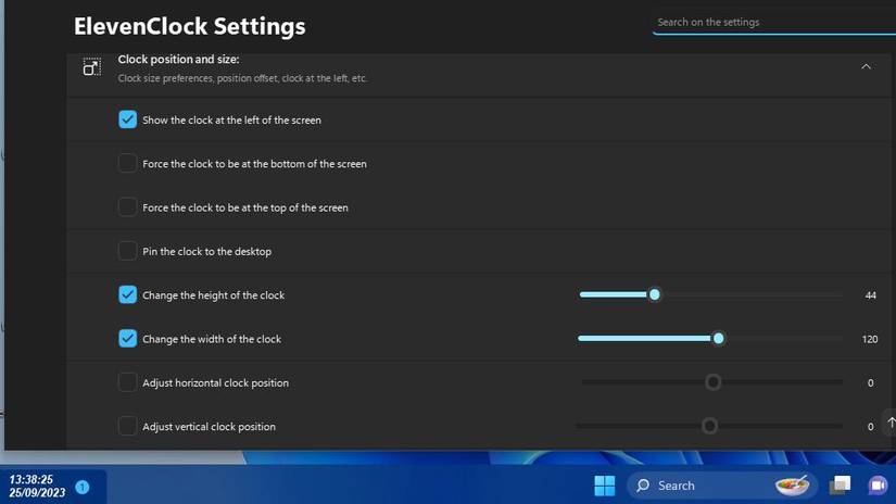A customized clock on the left side of the taskbar