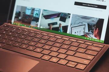 The Windows 10 taskbar