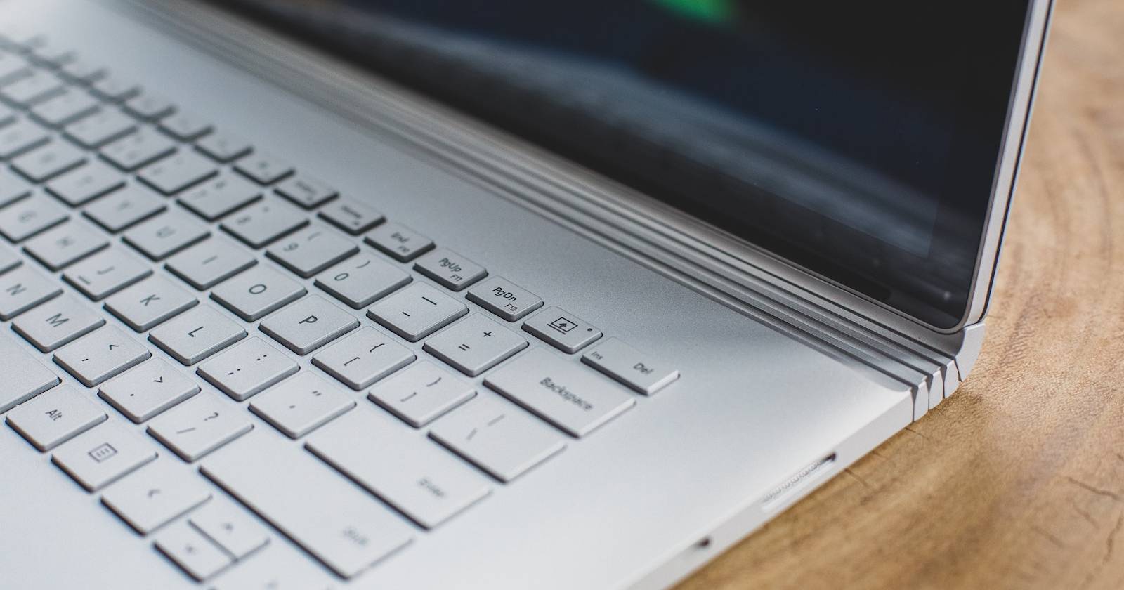 How to Fix Error Code 0xc0000001 on Windows 10 or 11