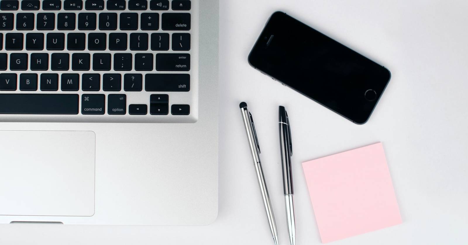 Note Beside Screen The 7 Best Note-Taking Apps for Students