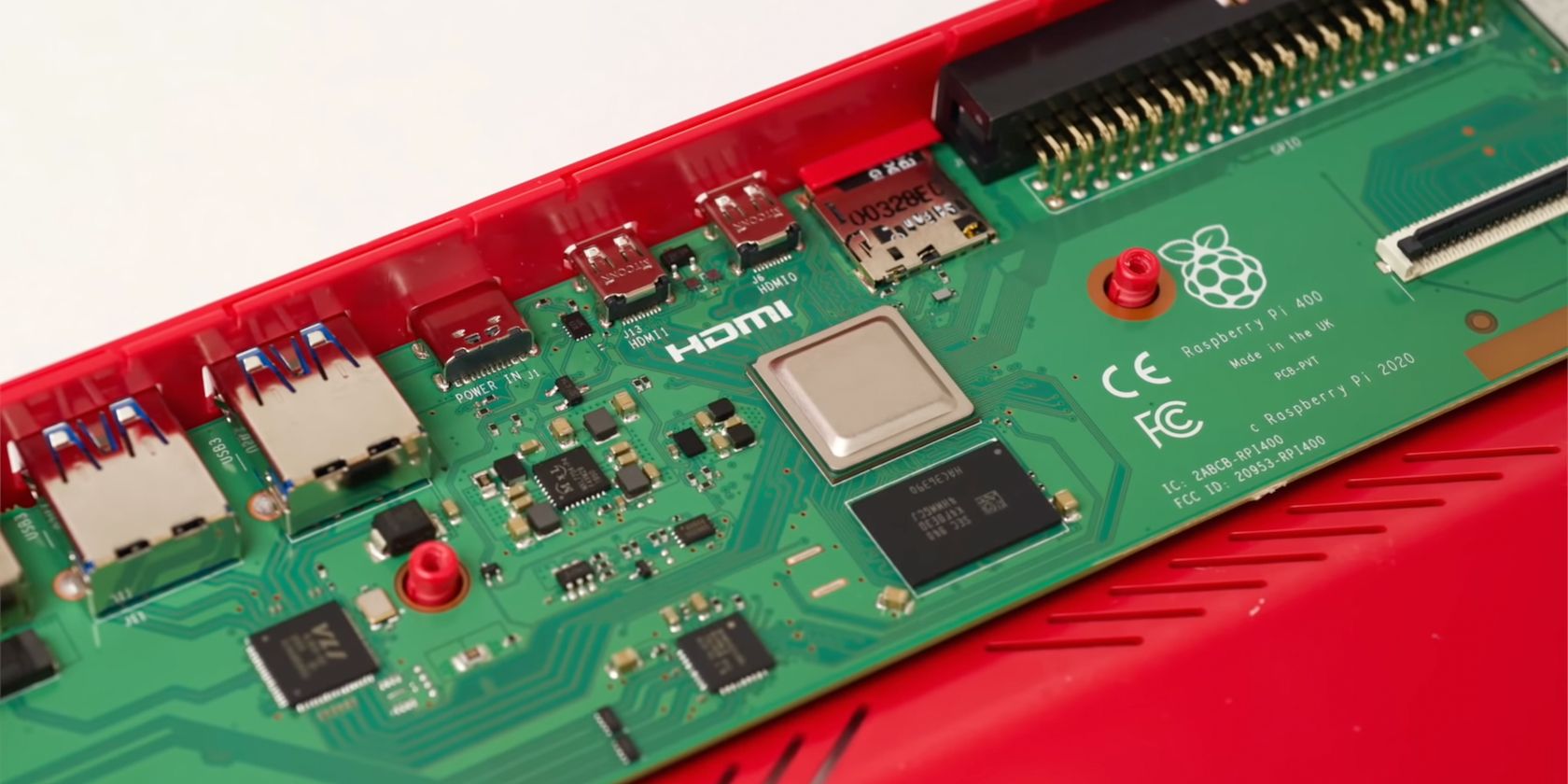Raspberry Pi 400 US配列 Amazon.com: Raspberry Pi 400 Computer Kit US Keyboard Layout