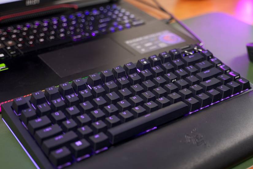 Fn On Razer Keyboard Razer BlackWidow V4 75% Review: Razer's First Ever Hot-Swappable ...