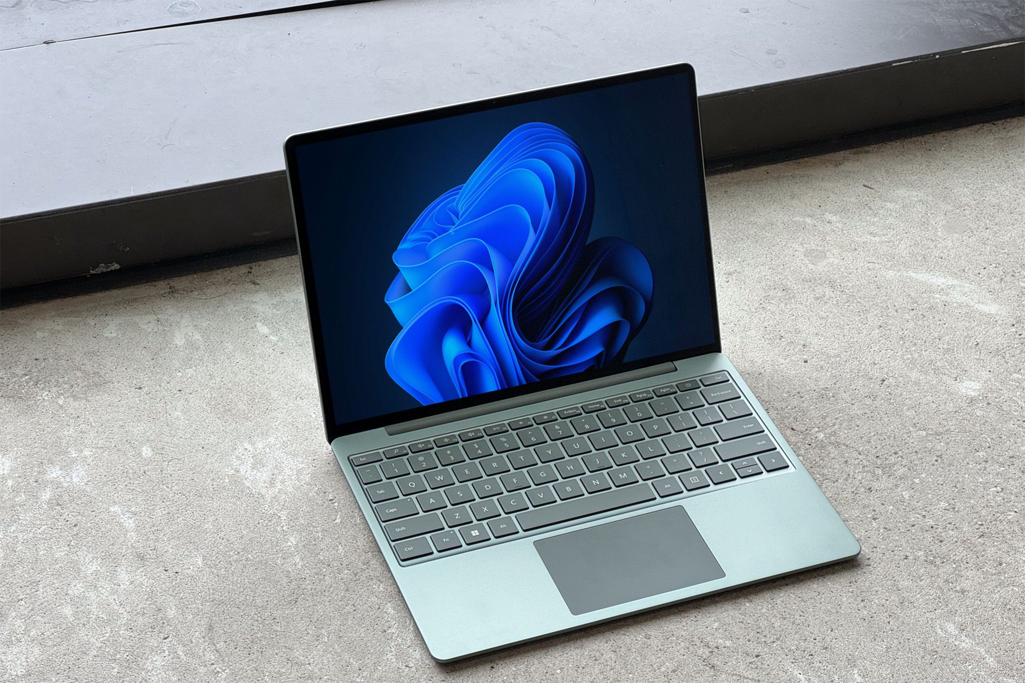Microsoft Surface Laptop Go 3 Review: New Processor, Same Old Drawbacks