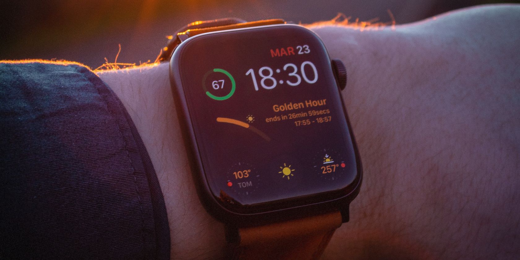 Apple Watch complication layout examples fitness travel productivity
