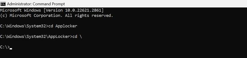 استفاده از فرمانی برای بازگشت به ریشهٔ درایو «C» در فرمانخط ویندوز.