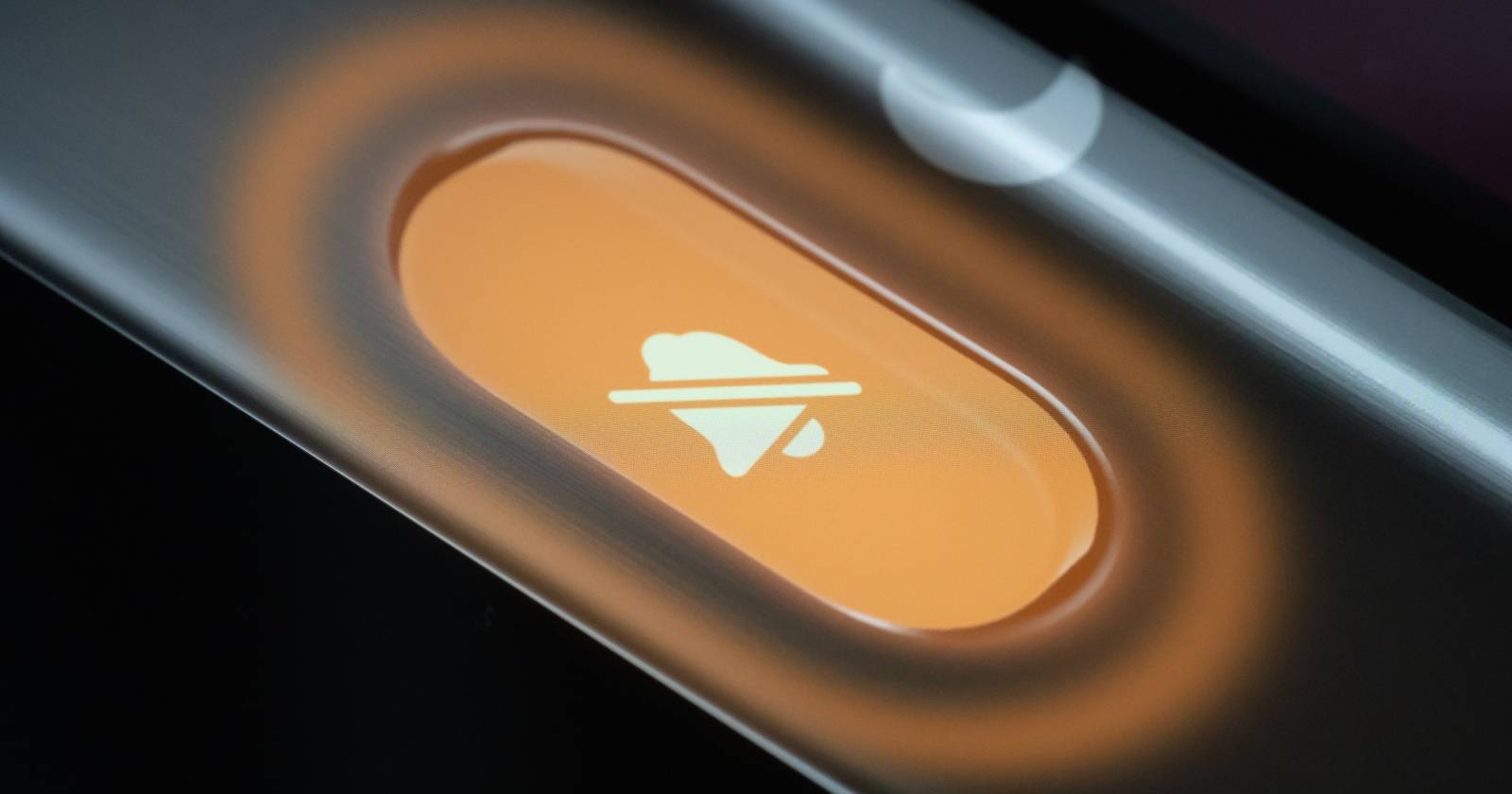 vibrator auf rechnung bestellen iPhone Not Vibrating on Silent after iOS 26 Update? Here's Fix