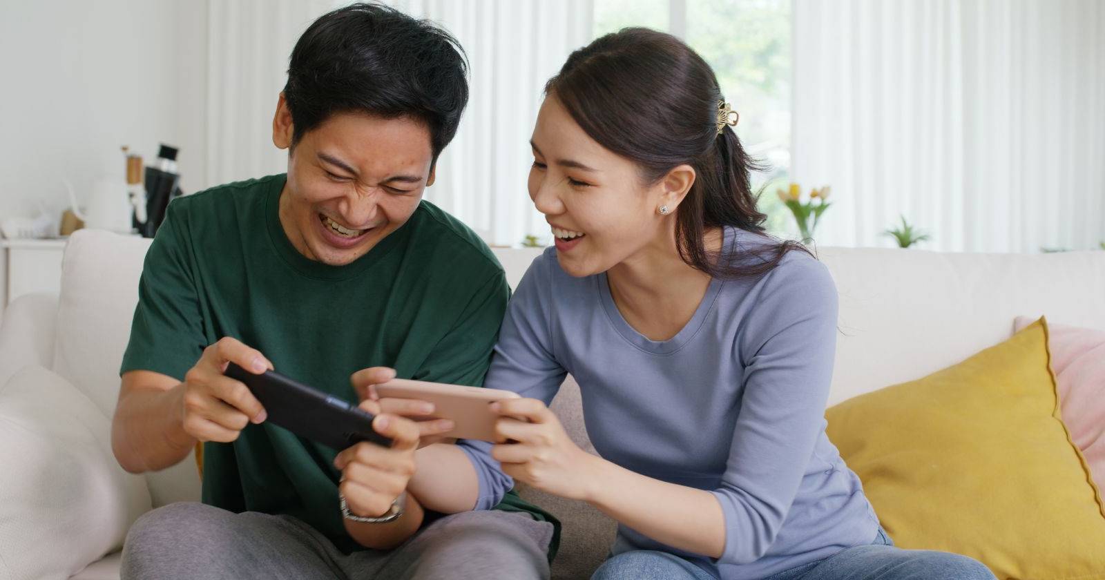 Two Ppl The 15 Best Two-Player Mobile Games to Play With Friends or Strangers