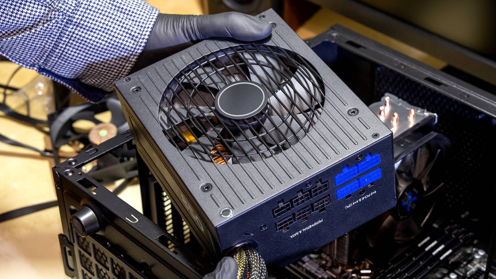 Cable Powerpc Normal The Cables in Your PC's Power Supply, Explained