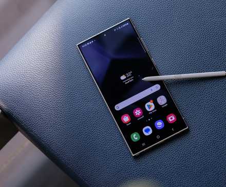 Androidスマートフォン(Galaxy S24 Ultra)