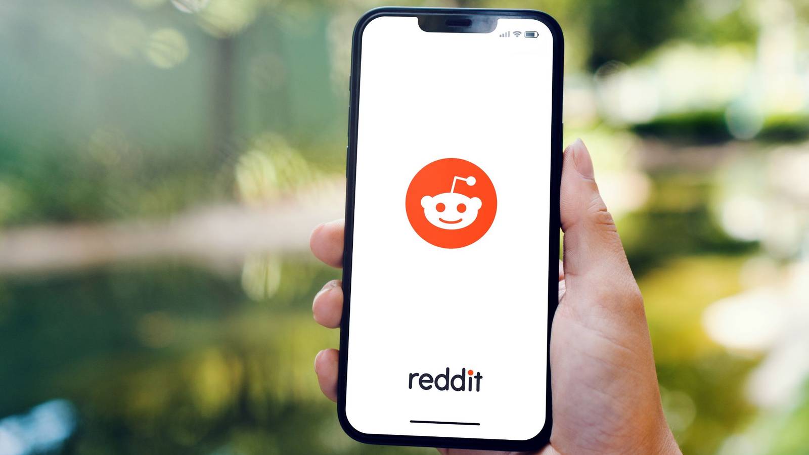 I Couldn't Imagine Using Reddit Without These 9 Features