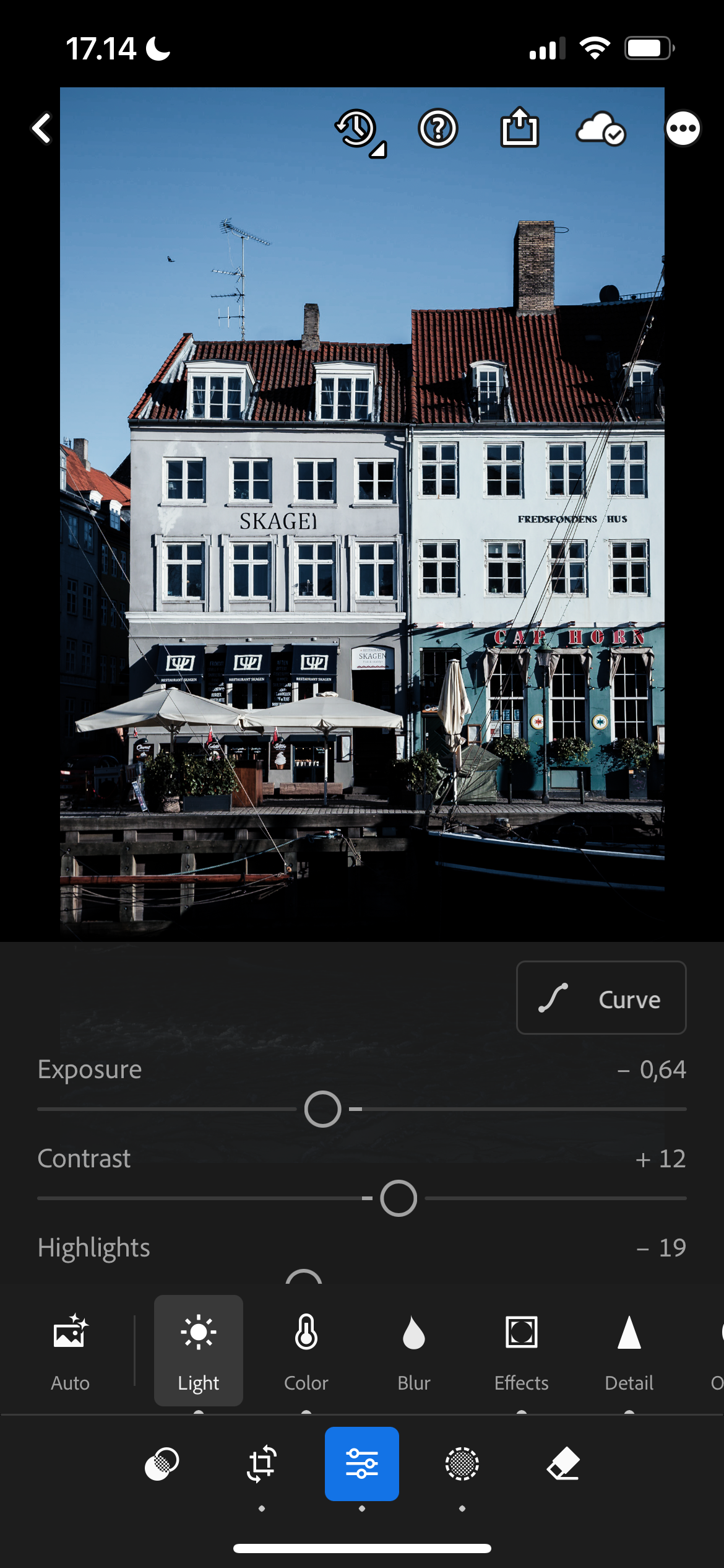 I Tested 10 Adobe Mobile Apps and These Are the Ones Worth Using