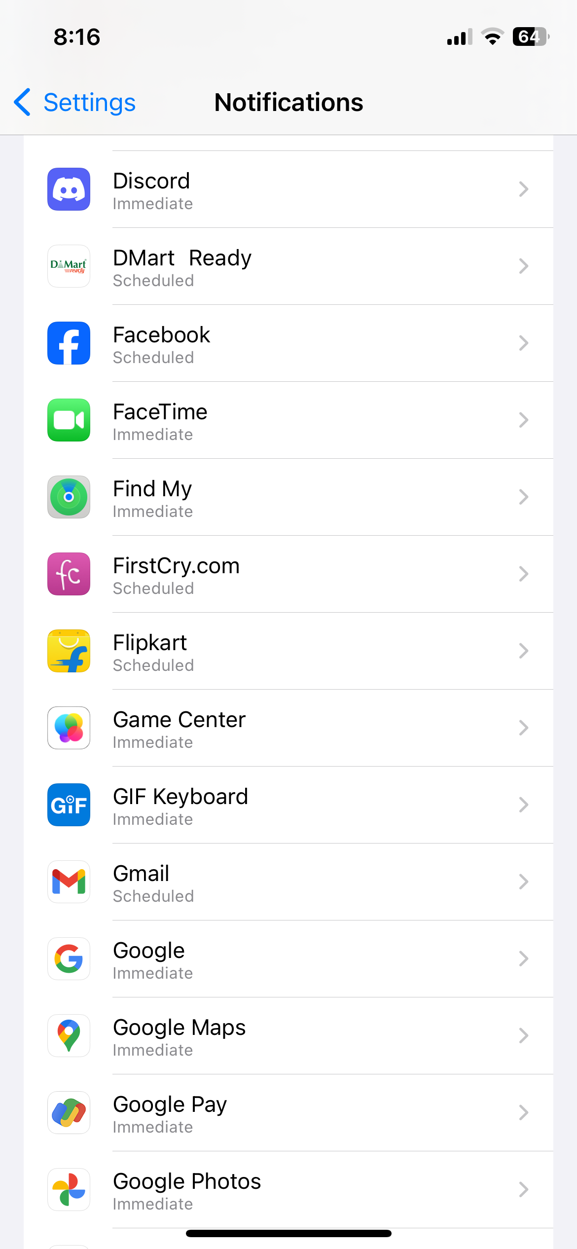 Use These 6 Smartphone Features to Spend Less Time on Social Media