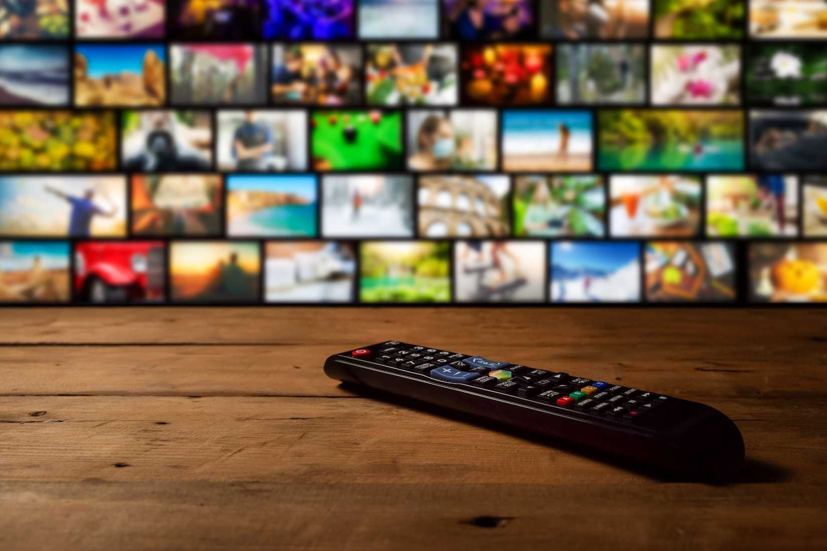Your Smart TV Can Beautify the Room by Displaying Artwork