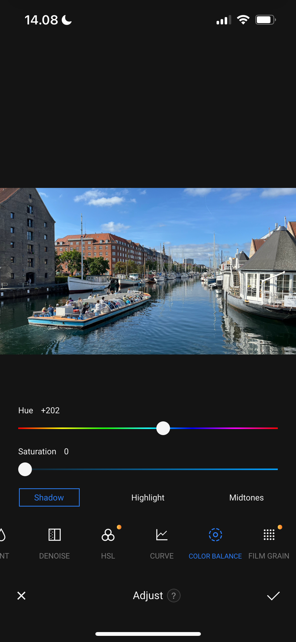 Give Your Smartphone Photos Extra Pop Using These Color Grading Tools