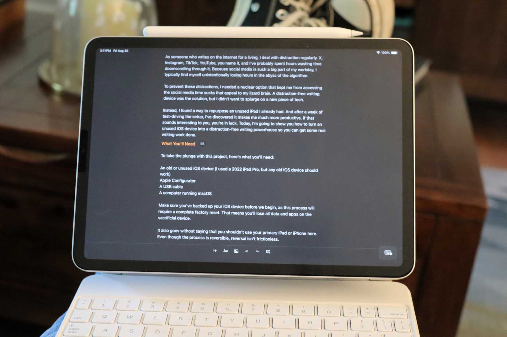 I Made My Old iPad a Distraction-Free Writing Powerhouse