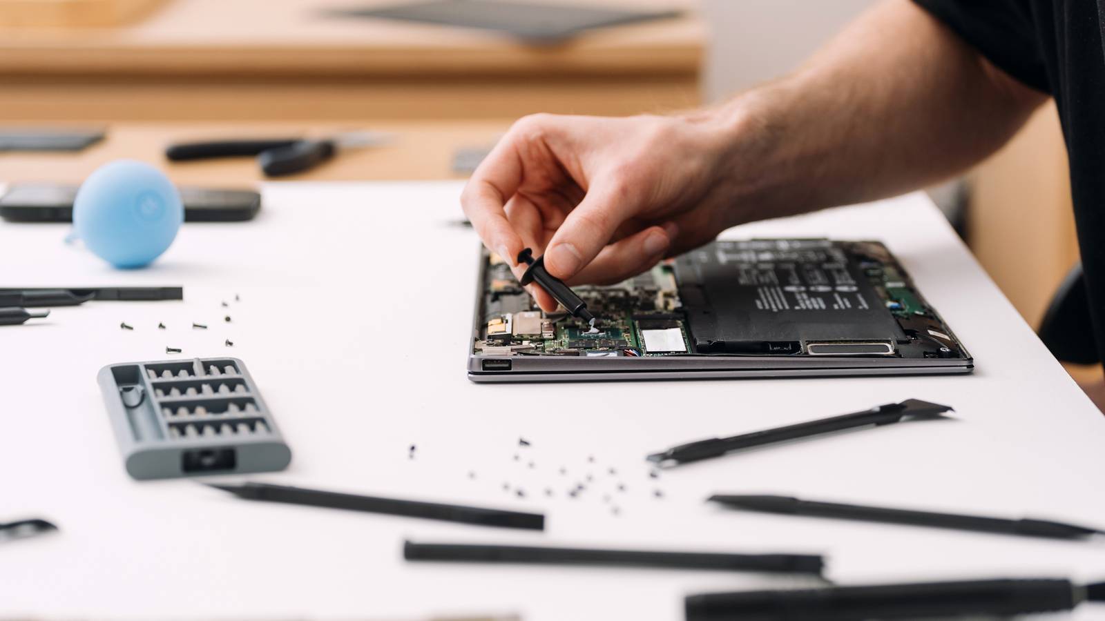 Step by Step Guide to a Perfect Gadget Fix Step by Step Guide to a Perfect Gadget Fix
