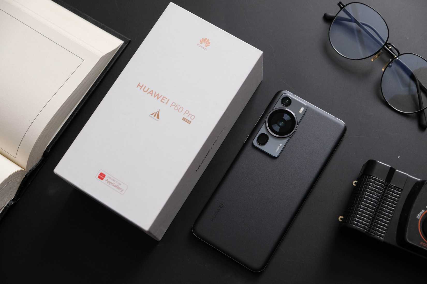 huawei p60 pro smartphone with ltpo screen