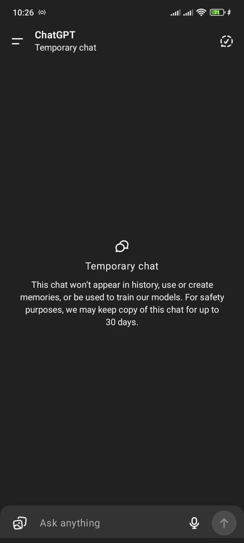 Temporary chat opened in ChatGPT mobile app.