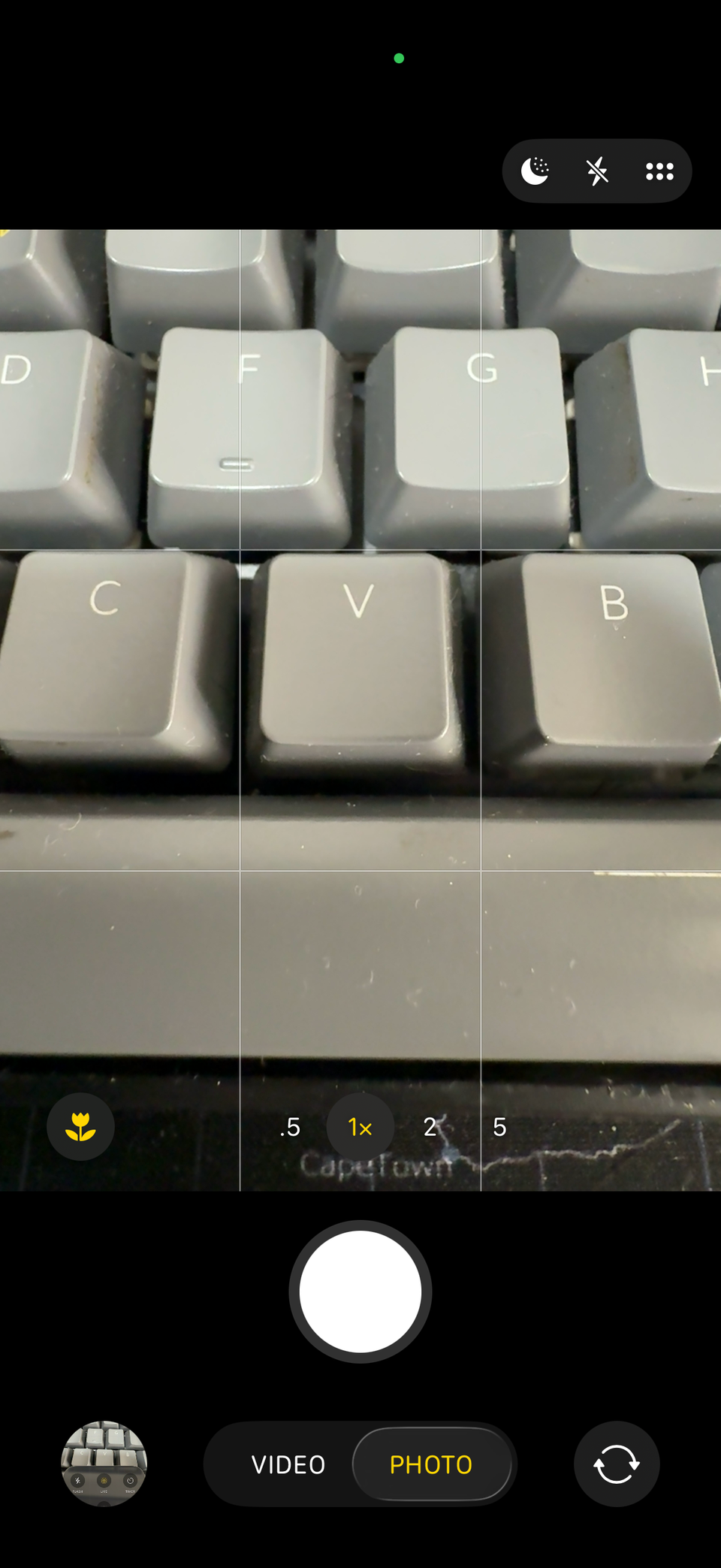 iPhone camera app Photos tab
