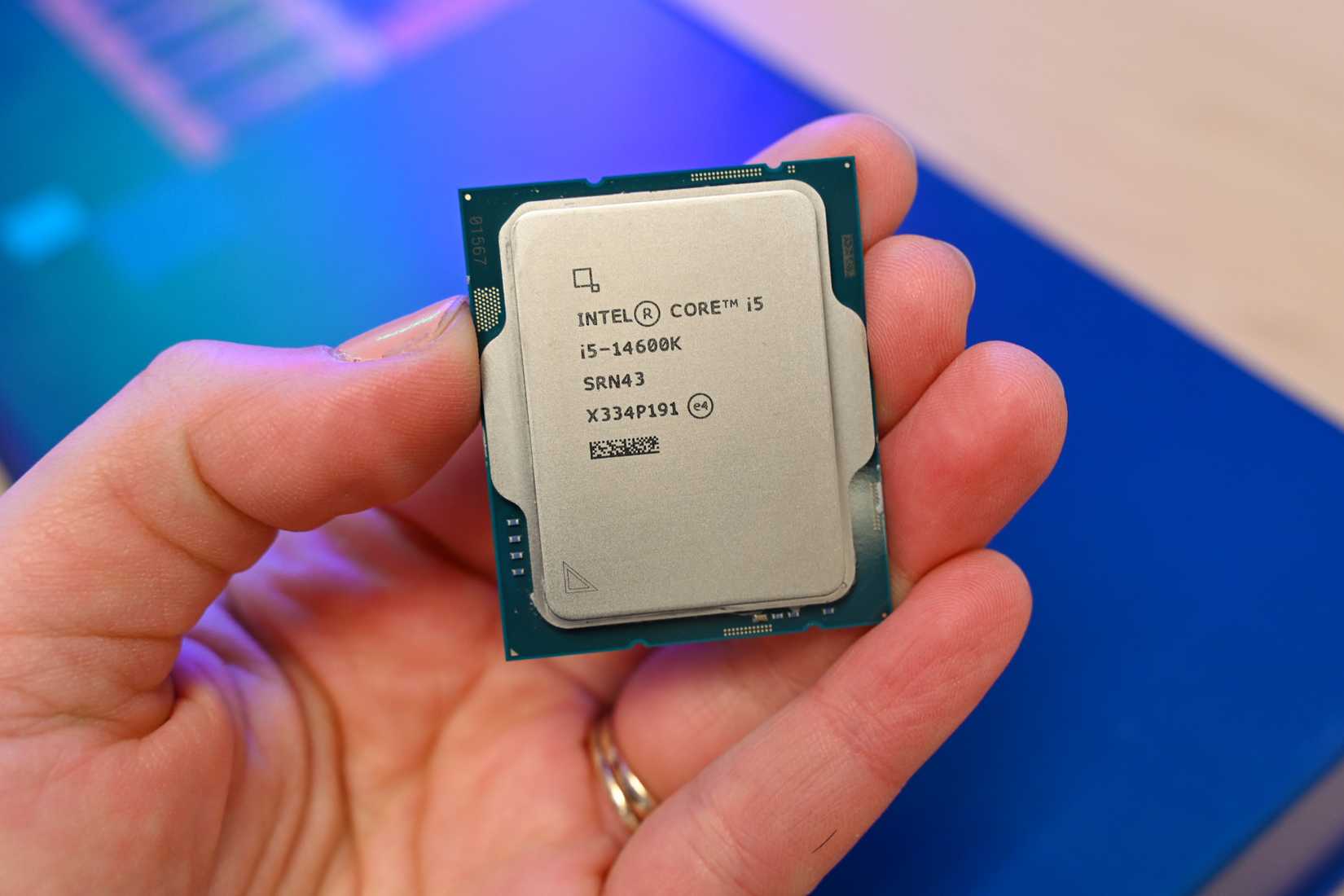 Front of the Intel Core i5 Gen 14 CPU