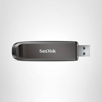 sandisk extreme pro flash drive.
