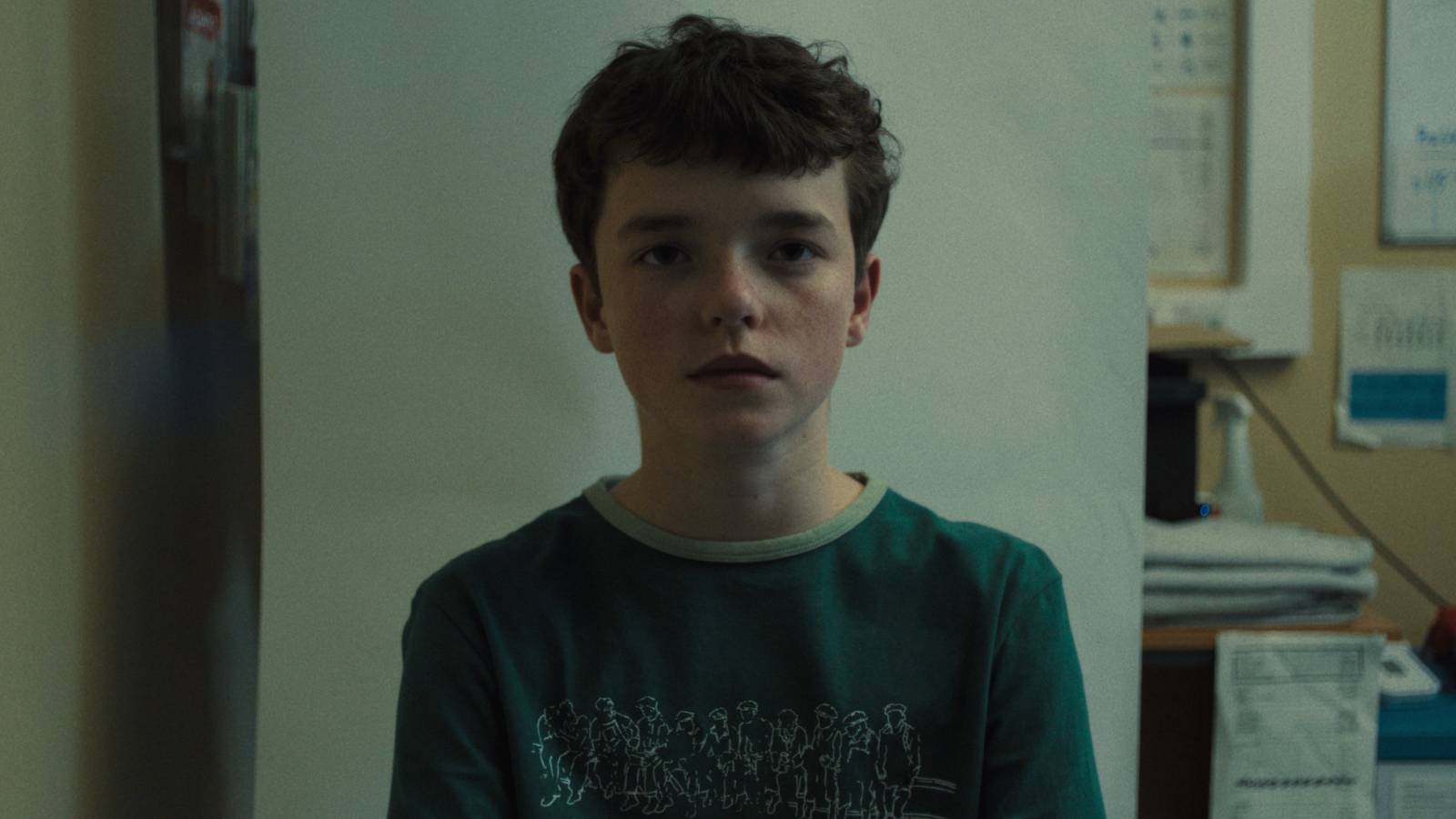 This Netflix miniseries is by far the best 4-hour binge on the service This Netflix miniseries is by far the best 4-hour binge on the service