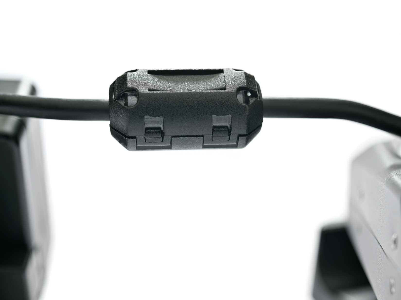 کابل با هسته فرنیتی