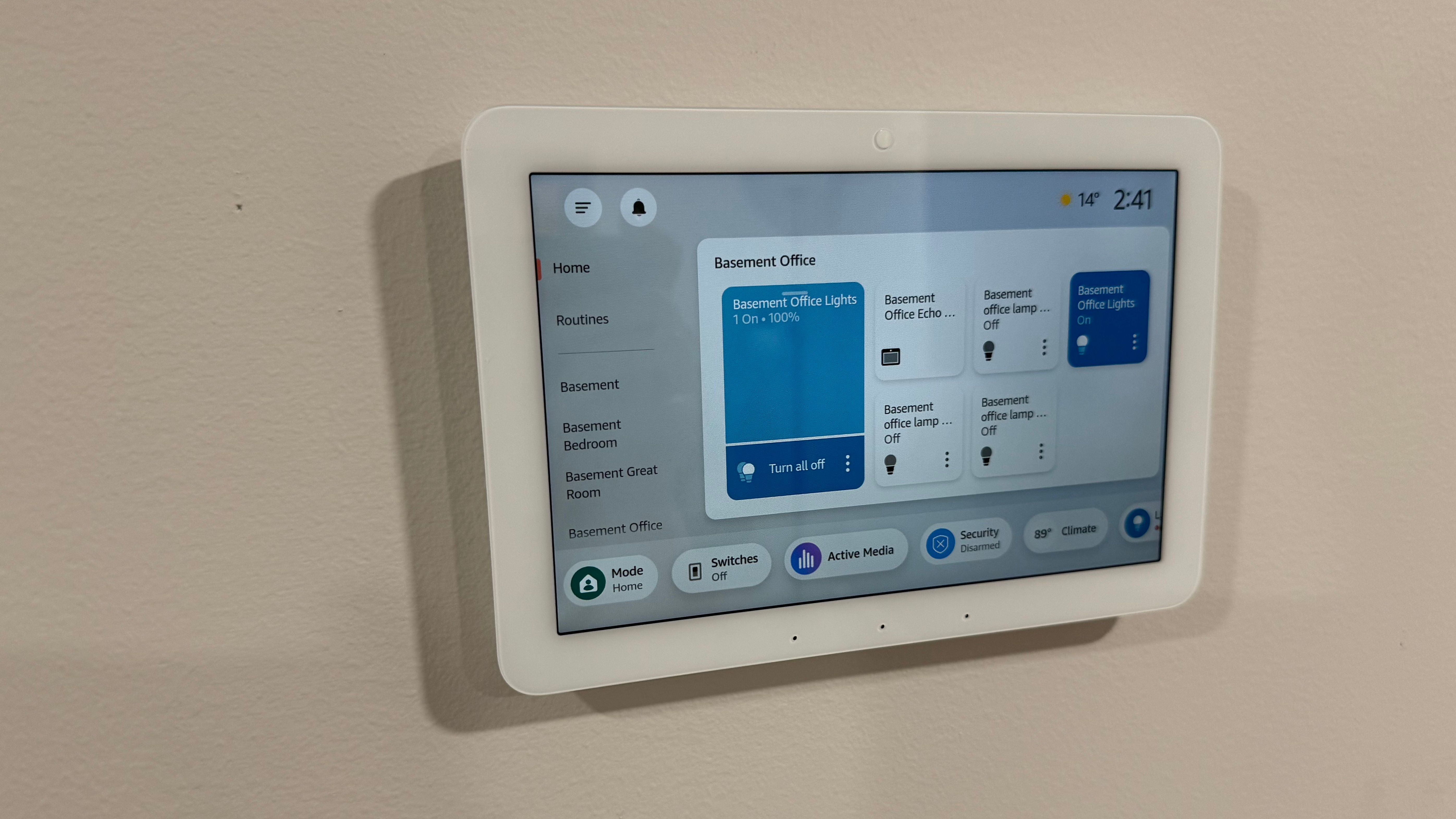 echo hub showing intiutive smart lighting control