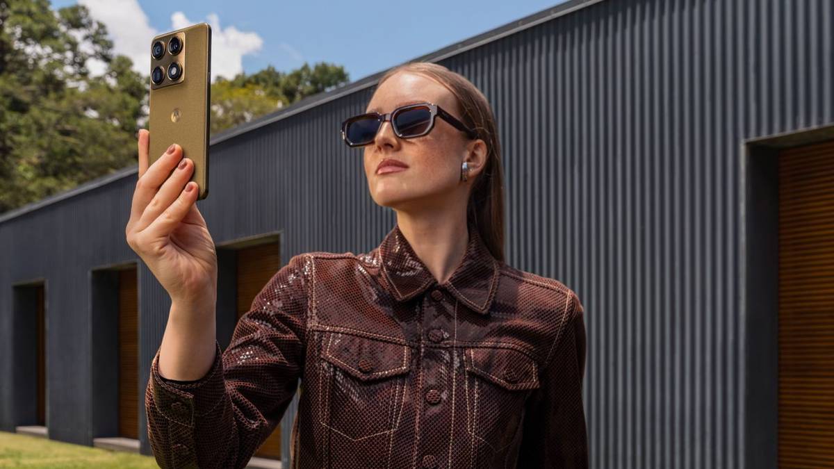 Motorola’s new flagship phone looks amazing, but it has one glaring issue Motorola’s new flagship phone looks amazing, but it has one glaring issue