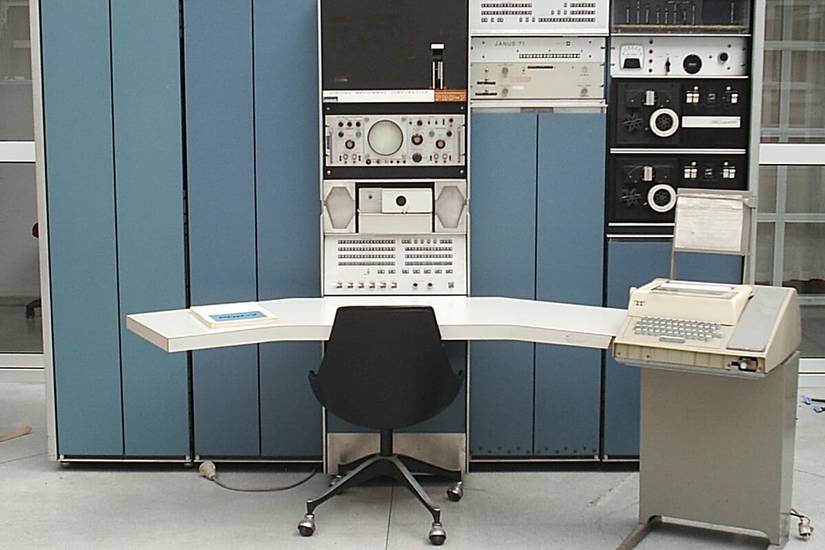 Компьютер DEC PDP-7