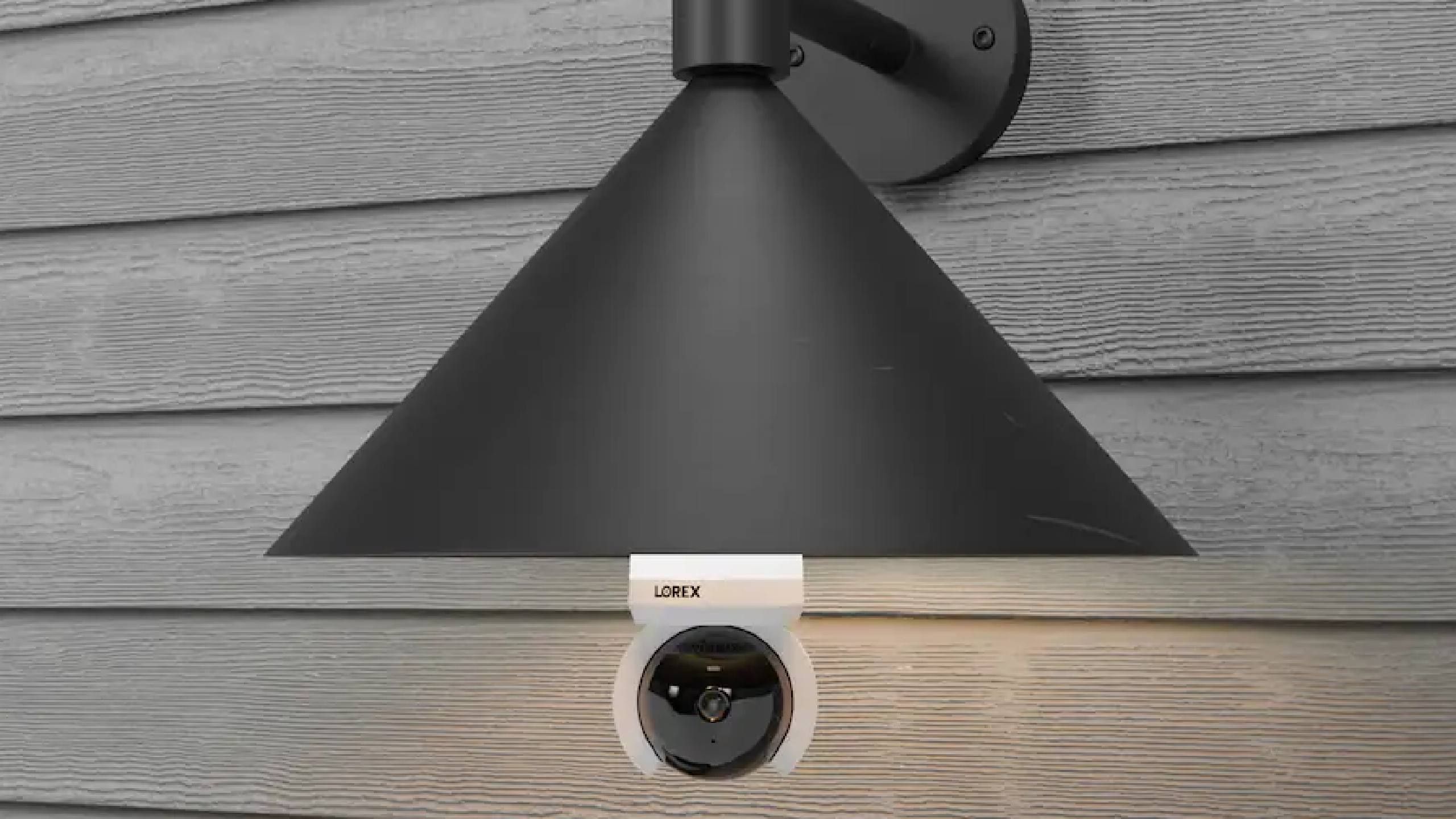 It looks like a normal lightbulb, but it's actually a 360-degree ...