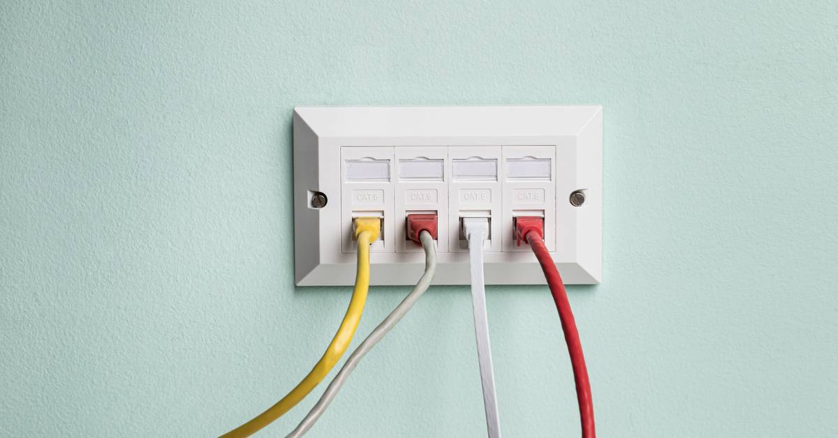 makeuseof.com - Oliver Haslam - I ran Ethernet throughout my house and realized it's the cheapest upgrade you'll ever make