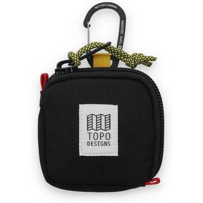 I built a tech survival kit with these 5 tools that never leaves my bag