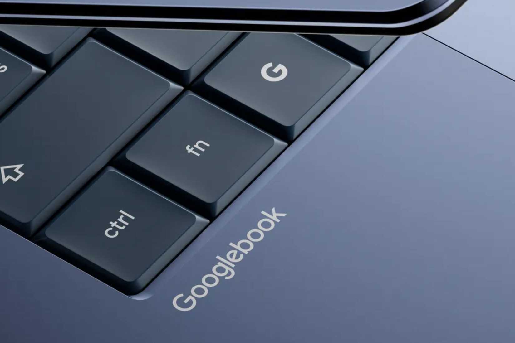 Android ノートパソコン本体の Googlebook ロゴの拡大図