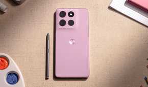 moto g stylus 2026 on table