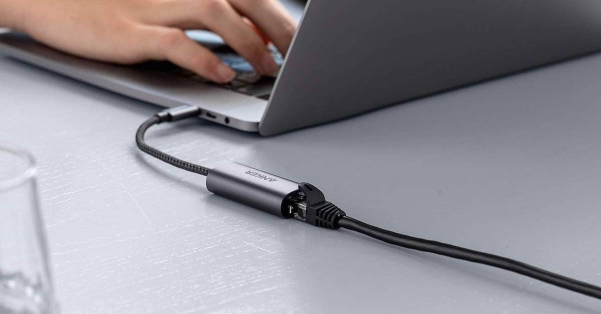 makeuseof.com - Jonathon Jachura - This is the most underrated back-to-school purchase for any student