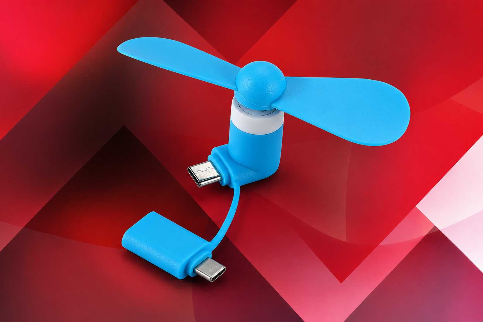 مروحة هاتف USB C باللون الأزرق على خلفية هندسية حمراء
