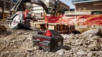 FORGE XC6.0 at construction site battery milwaukee