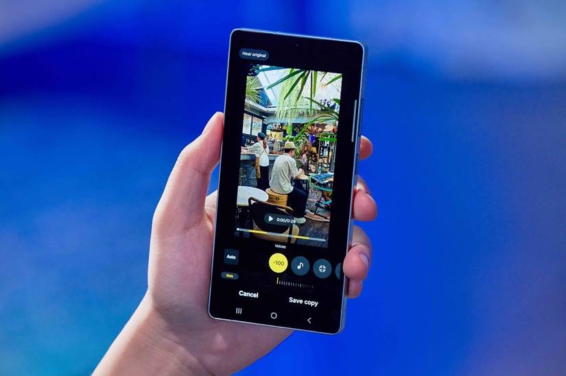 Samsung Audio Eraser feature on a Galaxy S25 Ultra phone