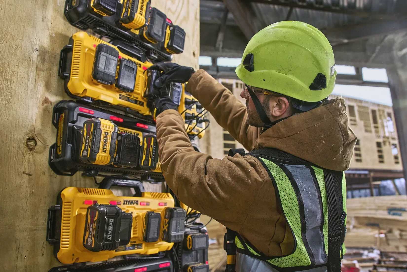 dewalt batteries on power controller